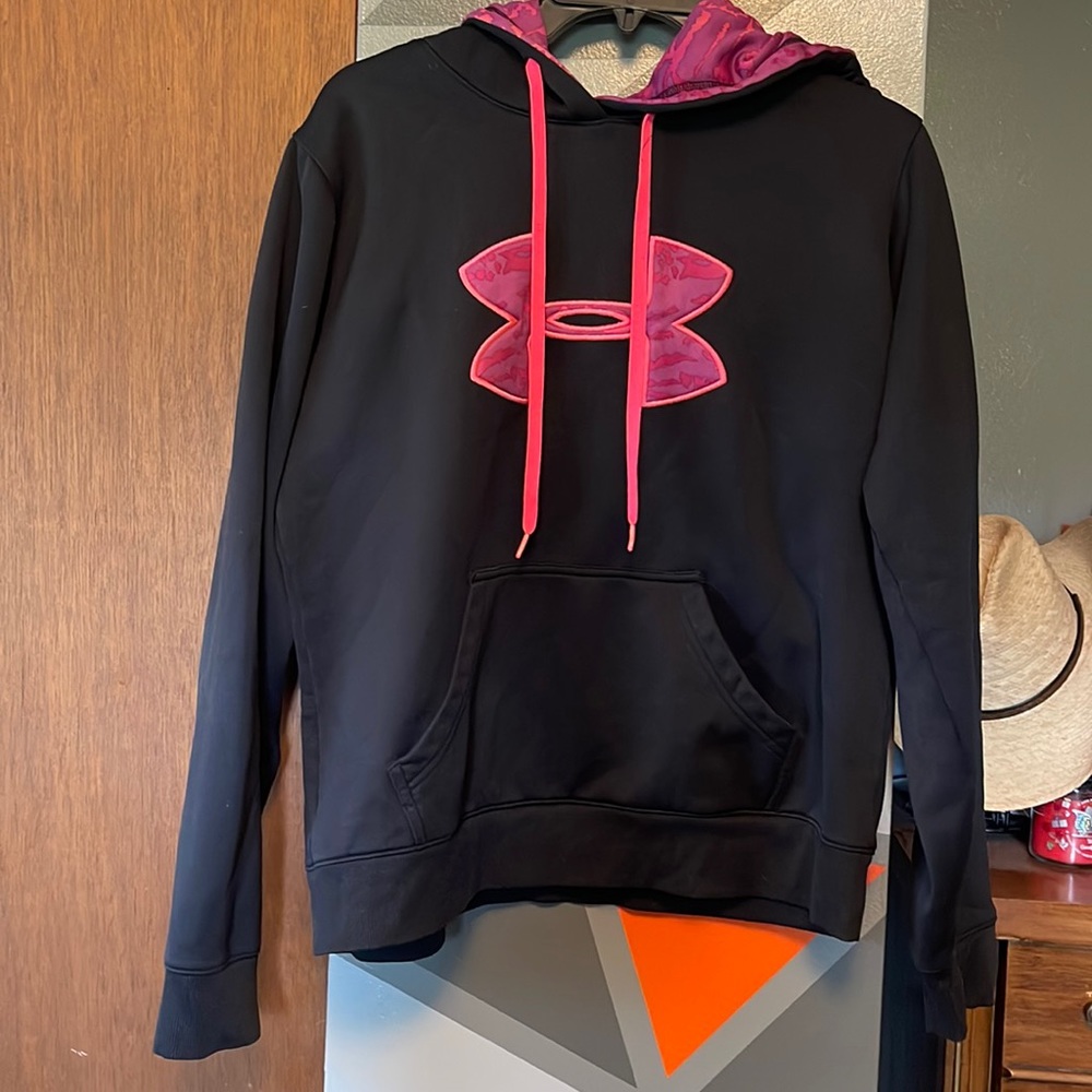 Under Armour hoodie